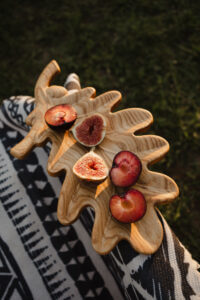 Менажниця  "Лист із Жолудем" Для Подачі Закусок 40*24 см