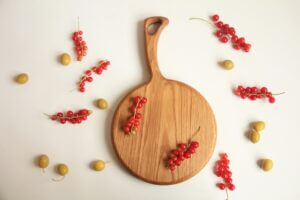 Дошка Обробна "Круглик" Дубова — для нарізання та сервірування